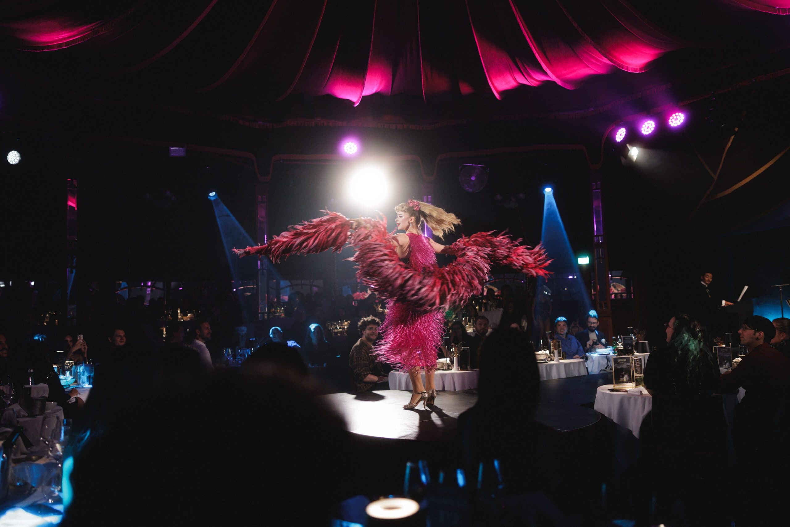Burlesque – The art of stylish seduction 31