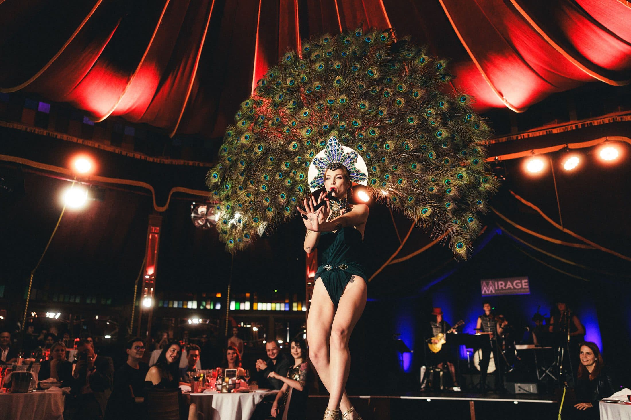 Kalinka Kalaschnikow – The Secret Weapon of Burlesque